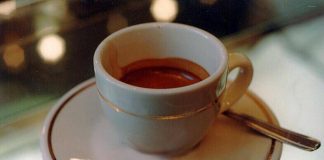 Il caffè ‘fa bene’ a cervello e intestino, ecco come ci aiuta
