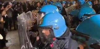 Italia-Israele, tensione a Udine dopo corteo pro-Pal: polizia usa idranti e lancia lacrimogeni