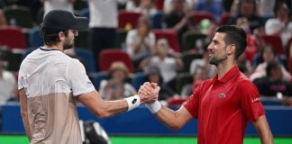 Djokovic si complimenta, Vacherot lo ‘supplica’: “Non ritirarti”