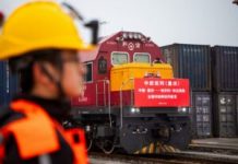 Cina, da Chongqing un nuovo servizio di treni merci verso l’Europa