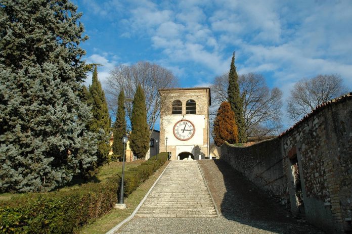 Torre Orologio Castello Castiglione delle Stiviere-1