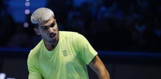 Non gioca Sinner? Alle Atp Finals si tifa Alcaraz. E Carlos ringrazia in italiano