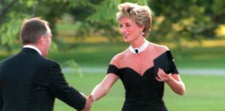 A Parigi da oggi la statua di Diana con l”abito della vendetta’: cos’è e perché si chiama così