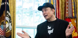 Tesla e i mille miliardi di Musk, ‘stipendio’ folle o semplice legge del mercato?