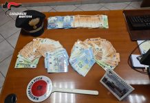 Fingono di voler comprare l’hotel e tentano di estorcere 15mila euro all’albergatore: tre arrestati