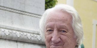 Addio a Forattini, il ricordo dei politici. Bertinotti: “Craxi con stivali alla Mussolini e Berlinguer in vestaglia nella storia”