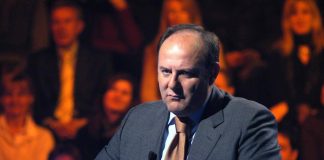 Gerry Scotti torna in prime time con ‘Chi vuol essere milionario?’: ecco quando