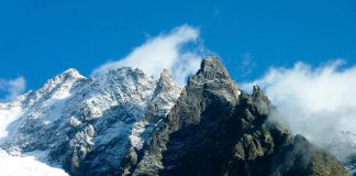 Nepal, morti i due alpinisti italiani dispersi sul massiccio del Manaslu