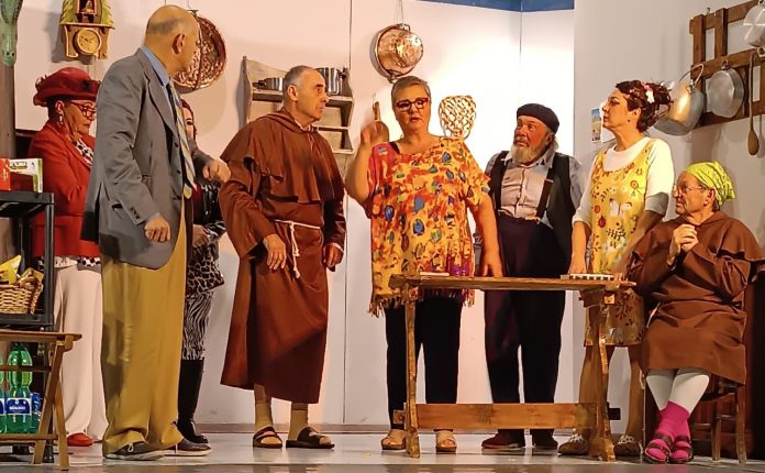 in-na-manera-u-cl-atra-buseta-boton