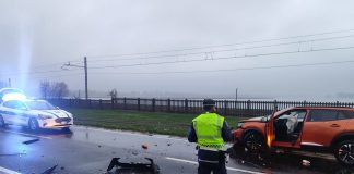 Mantova, Bmw pirata innesca uno scontro frontale: ponte dei Mulini chiuso per 2 ore. Traffico in tilt