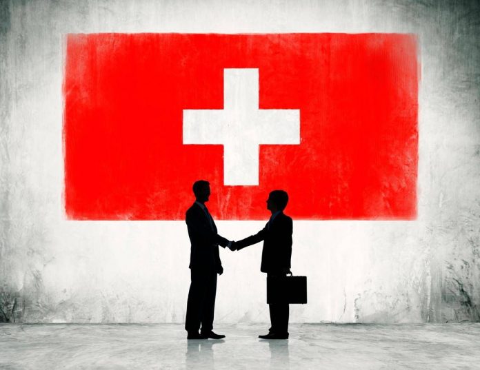 lavoro_svizzera_123rffree