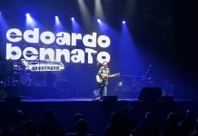 Successo per “All in rock”, al Palaunical in 1.900 hanno cantato insieme a Bennato