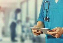 Uomini e tabù prostata, “meglio bloccati nel traffico che costretti a parlarne”