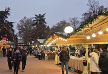 A Mantova è già Natale, inaugurati i mercatini di piazza Virgiliana