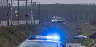 Bomba su binari in Polonia, Tusk: “Due collaboratori di Mosca dietro sabotaggio”