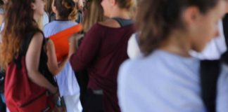 Educazione sessuale, cade divieto per le medie: ma servirà il consenso dei genitori