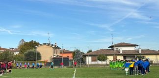 Roverbella: fiori, uno striscione allo stadio e una camminata per ricordare Ransom