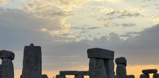 Stonehenge, risolto il mistero dei fossati? “Li ha scavati l’uomo nella preistoria”