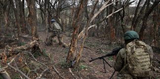 Battaglia di Pokrovsk, truppe russe anche nel nord: Mosca tenta l’accerchiamento