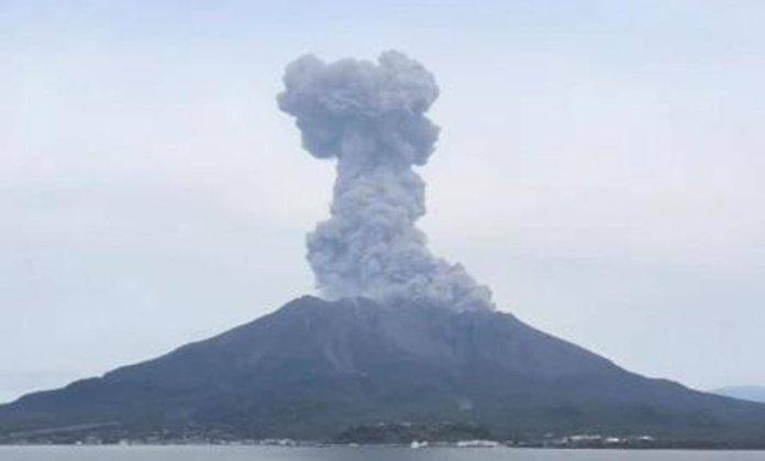 vulcano_sakurajima_fi