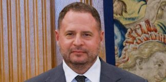 Yermak, chi è il ‘tagliatore di teste’ alleato di Zelensky dai tempi della tv