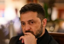 Zelensky “Oggi condivideremo piano di pace rivisto con Usa”