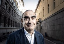 Gonzaga, sold out per “La rivalutazione della tristezza” con Elio al teatro comunale