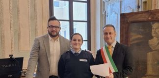 Ostiglia accoglie la nuova agente della Polizia Locale: giuramento per Martina Collevati