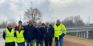 Inaugurato il ponte sul Diversivo: sicurezza potenziata e lavori conclusi in anticipo