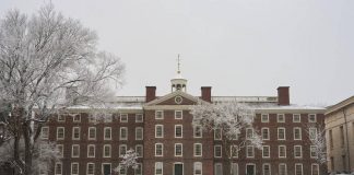 Sparatoria alla Brown University, rilasciato il sospetto