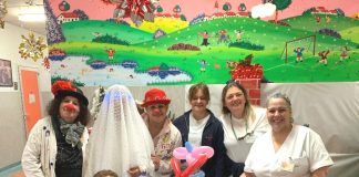 Santa Lucia e i clown portano un sorriso ai bimbi ricoverati all’Ospedale Oglio Po
