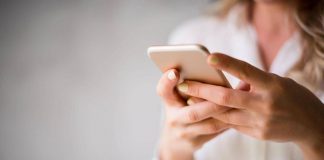 Truffe telefoniche, continua l’allarme in Italia: i prefissi da evitare e cosa fare