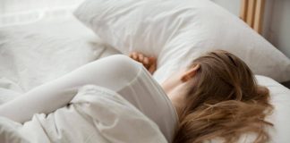 Il sonno profondo combatte l’Alzheimer, lo studio e i consigli per dormire meglio