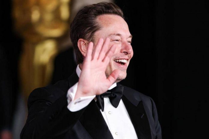 elon-musk-sorride_fg