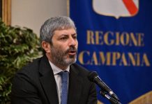 Campania, Fico nomina la Giunta regionale: Casillo vice, 10 gli assessori