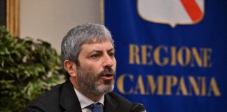 Campania, Fico nomina la Giunta regionale: Casillo vice, 10 gli assessori