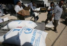 La denuncia del direttore Unrwa: “Irruzione polizia Israele in nostra sede”