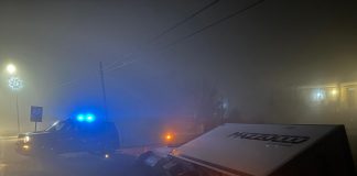 Quistello, furgoncino nel fossato: 28enne estratto dai vigili del fuoco