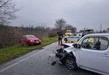 Mantova, furgone invade la corsia e si scontra con un’auto: tre persone coinvolte, conducente positivo all’alcoltest