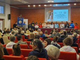Staffetta tra Torino 2006 e Milano Cortina 2026, così Mantova celebra la Fiamma Olimpica