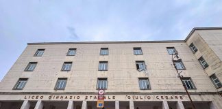 Nuova ‘lista stupri’ nel bagno del liceo Giulio Cesare di Roma: annullati i viaggi d’istruzione