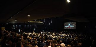 Solidarietà e spettacolo, 1.500 manager a teatro a sostegno associazioni Milano