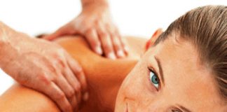 Che cos’è il massaggio a percussione, come funziona e a cosa serve