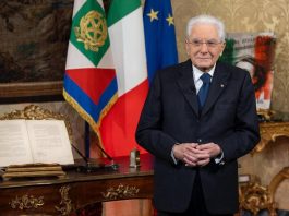Il discorso di Mattarella: “Niente più forte della democrazia, ai giovani dico non rassegnatevi”