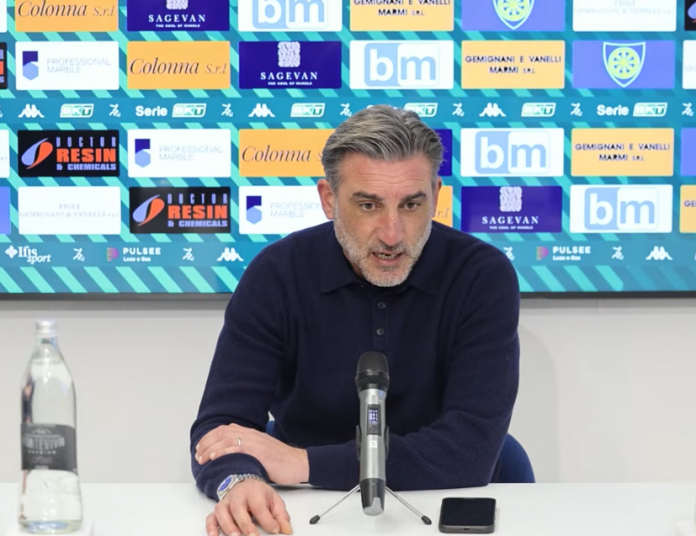 modesto-conferenza-carrarese-mantova