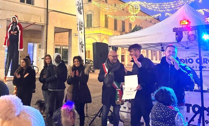 premiazione-vetrina-viadana-natale-2025