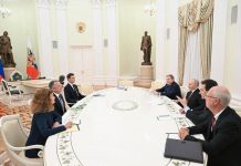 Ucraina, Putin ‘non approva’ il piano Trump. Mosca: “Alcune proposte inaccettabili”