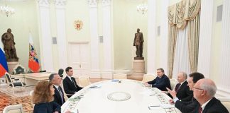 Ucraina, Putin ‘non approva’ il piano Trump. Mosca: “Alcune proposte inaccettabili”