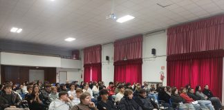 L’Europa raccontata agli studenti: la lezione dell’economista Laura Parisi (BCE) al Redentore