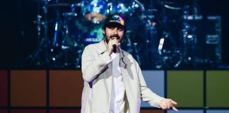Pinguini Tattici Nucleari, il frontman Riccardo Zanotti è diventato papà: l’annuncio